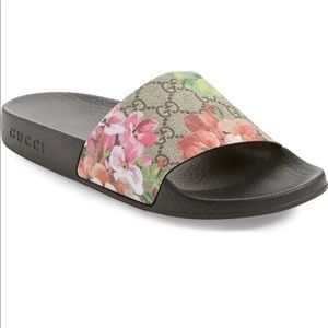 🌸🌸🌸Gucci Pursuit Slide Sandal Size 38🌸
